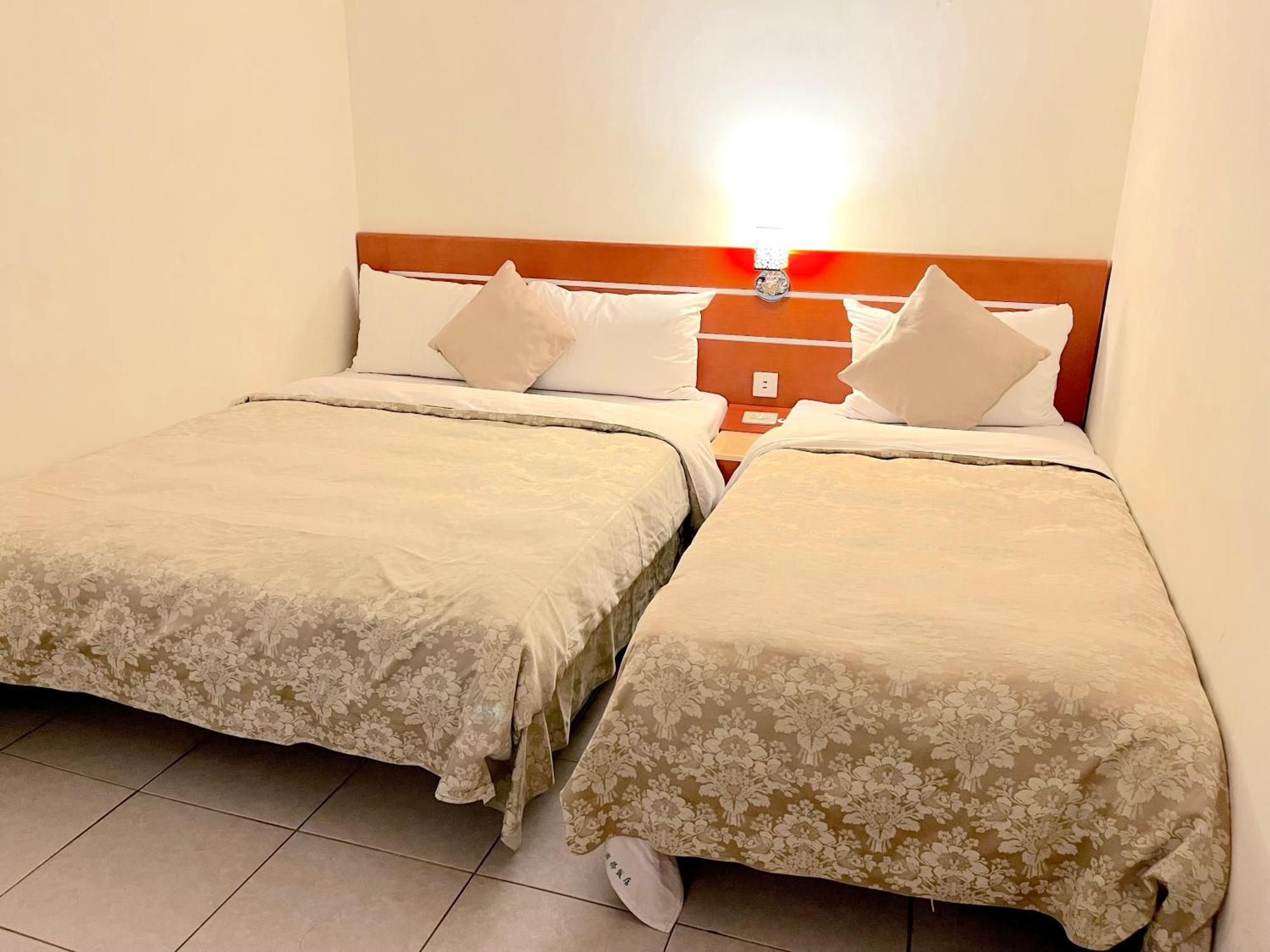 Hua Guo Hotel Chilung Rum bild