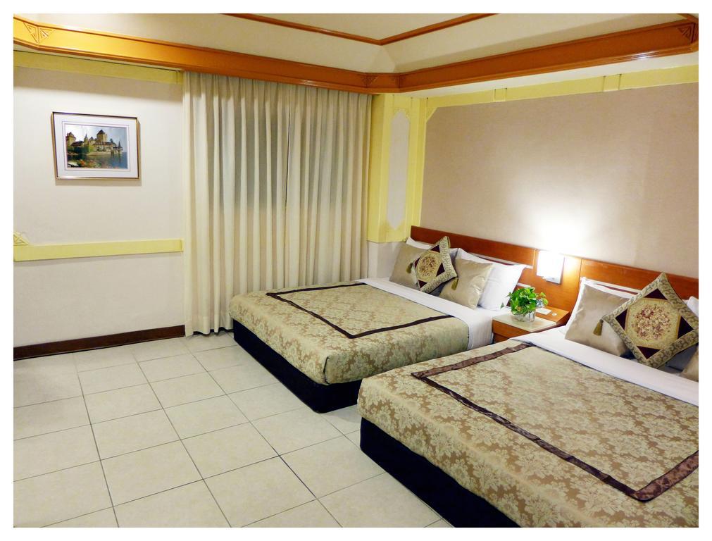 Hua Guo Hotel Chilung Rum bild
