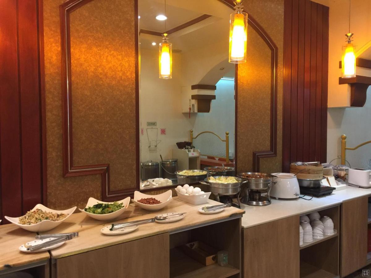 Hua Guo Hotel Chilung Exteriör bild